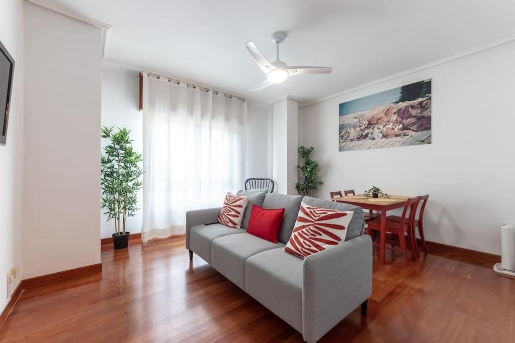 Acogedor Piso En Santurtzi .Parking Privado Apartment Ngoại thất bức ảnh